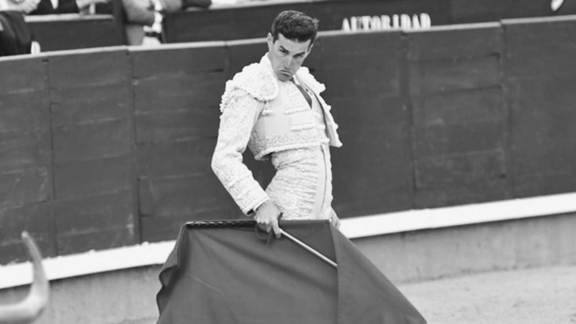 imagen de fernando adrián en su segunda tarde toreando en las ventas madrid